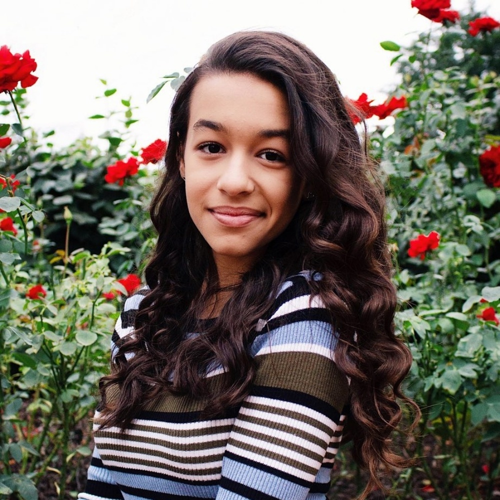 Meet your Posher, Marina